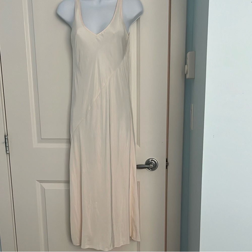 Aritzia Babaton dress size small